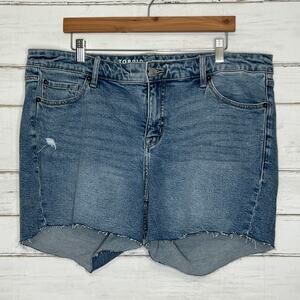 Torrid Perfect Classic Denim Shorts Stretch Plus Size 16